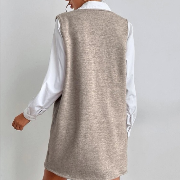 Sweater dress with pockets - Picture 11 of 11